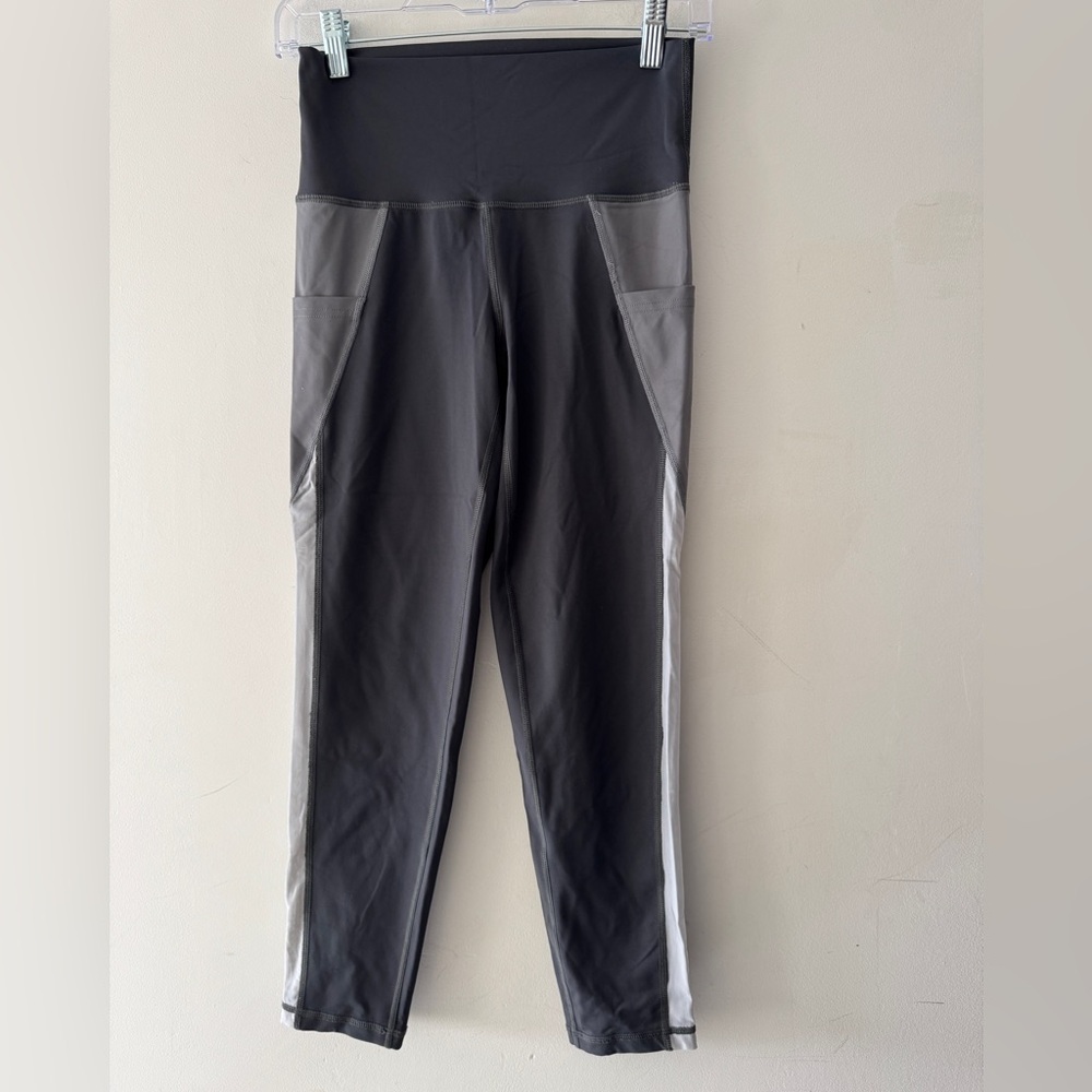 Aerie Chill Play Move 7/8 Black Gray Colorblock Mesh‎ Leggings